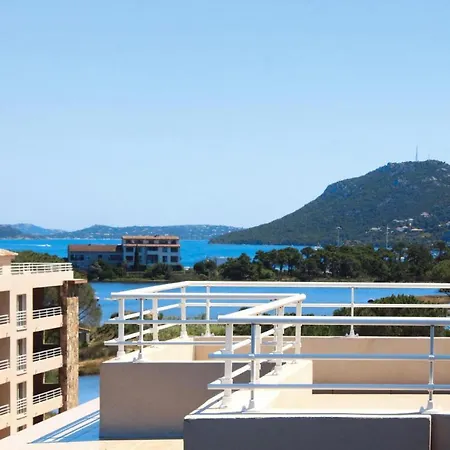 Salina Bay, Vecchio, Pool Side Apartment